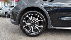 Ford Focus Vignale 1.0 EcoBoost 125 Active X 5dr Petrol Hatchback